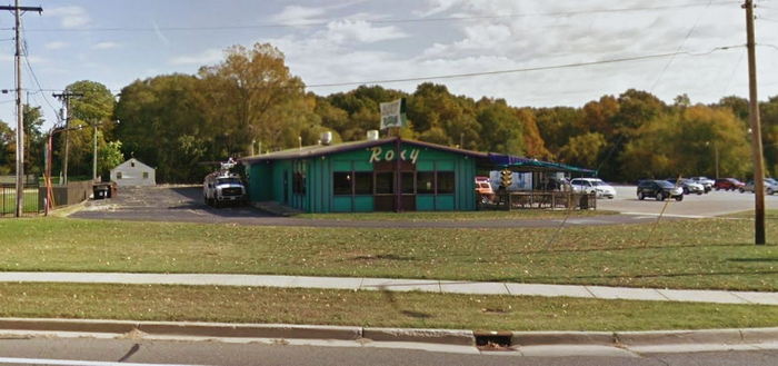 Roxys Hamburgers - 2015 Street View